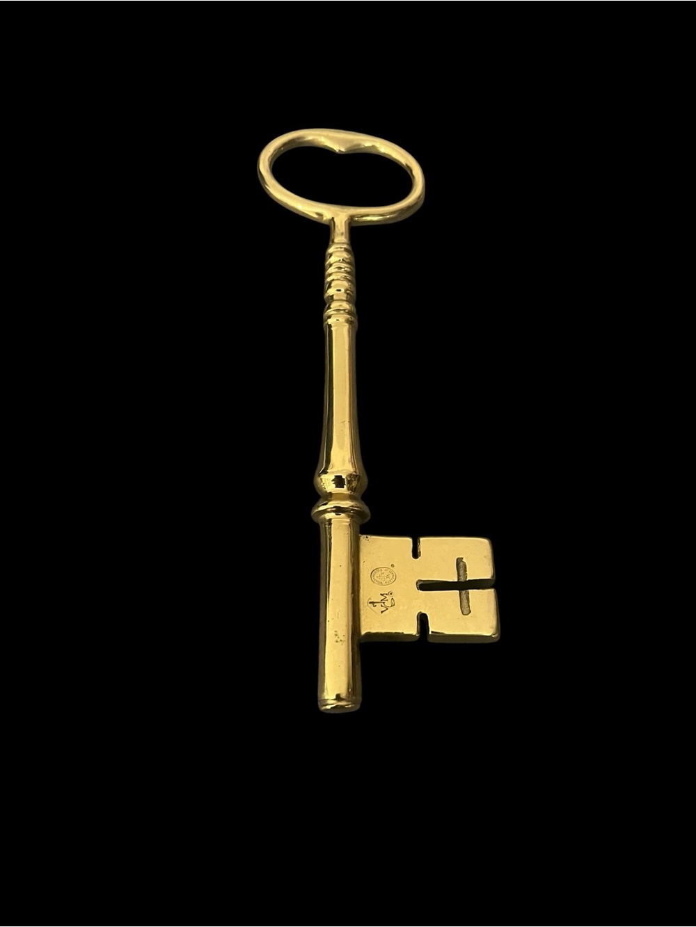 Brass Skeleton Key Paperweight Metalcrafters Williamsburg Wall Decor Study